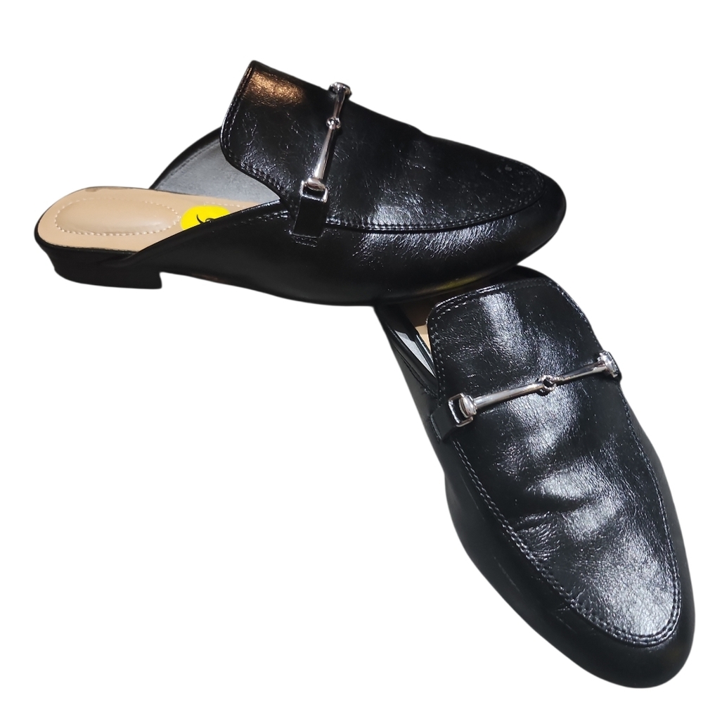 Rachel Zoe Black Leather Slip-On Loafers